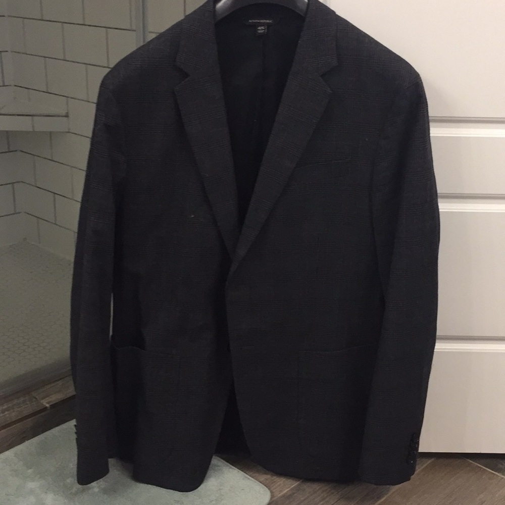 Men’s plaid sports coat